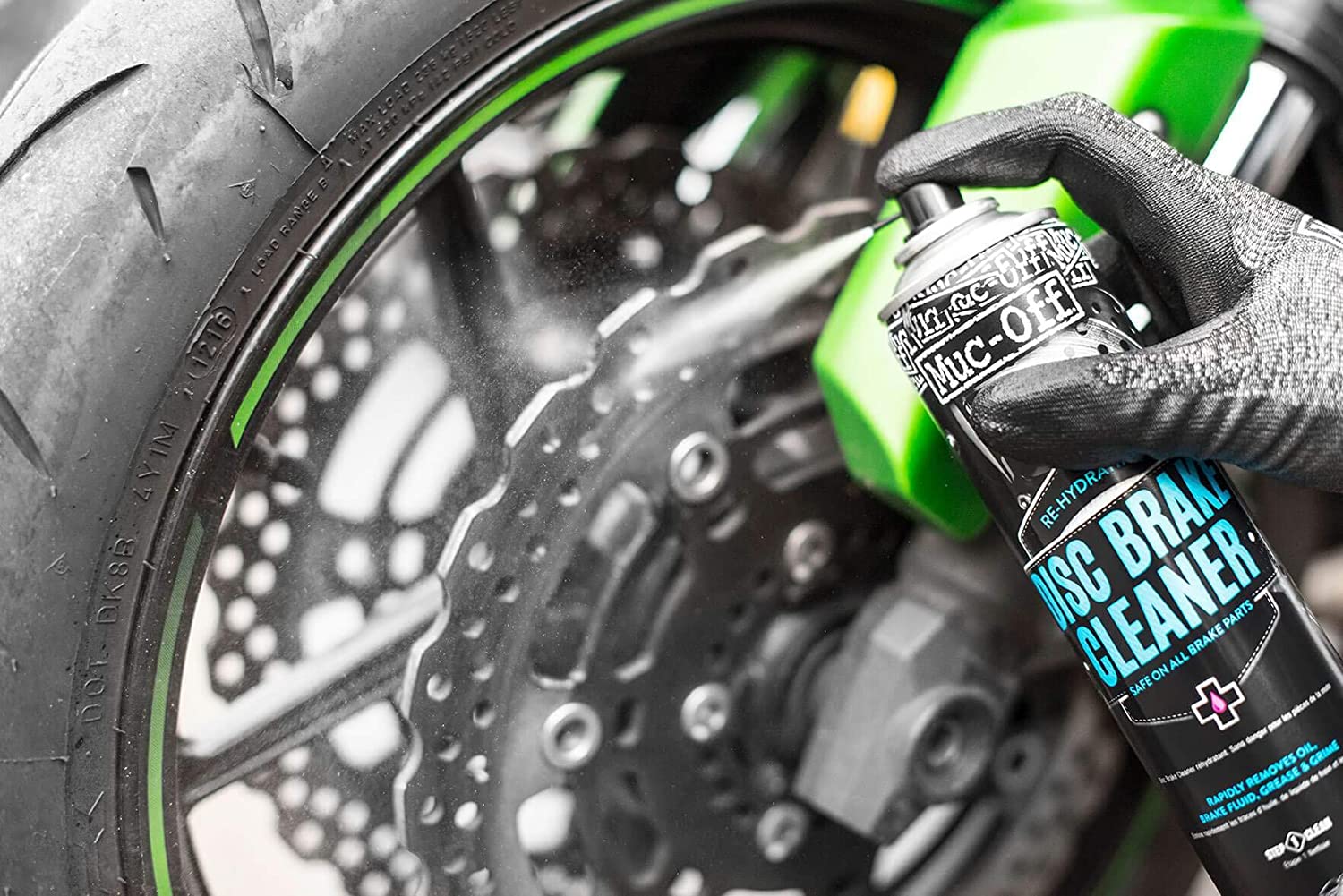 Muc Off Motorcycle Disc Brake Cleaner, Quick-Drying Brake Cleaner Spray and Degreaser - Image 4