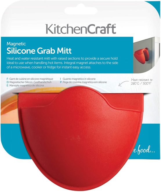KitchenCraft Silicone Pot Holder, Heat Resistant with Magnet for Easy Storage, Red, 9 x 10.5 cm - Image 2