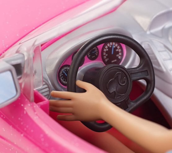 Barbie Convertible and Doll Pack [Amazon Exclusive] - Image 3