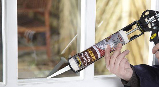 Everbuild External Frame Acrylic Sealant, Grey, 290 ml - Image 2