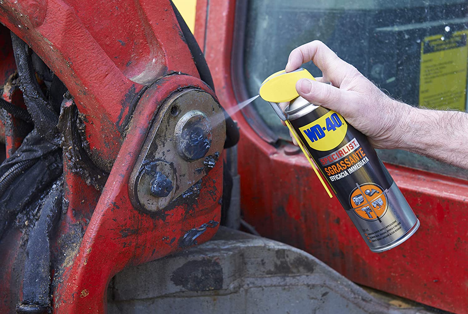 WD-40 Specialist Immediate Effect Degreaser Spray with Dual Position System, 500 ml - Image 3