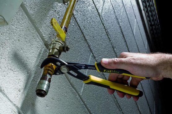 STANLEY 0-84-648 FATMAX Multigrip Groove Joint Pliers 10'' - Image 2
