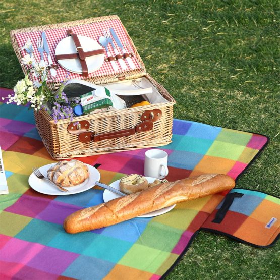 SONGMICS Outdoor Picnic Blanket, Water-Resistant Mat, Multifunctional Beach Blanket, for Camping, Hiking, Foldable and Lightweight, 195 x 150 cm, GCM61C - Image 2