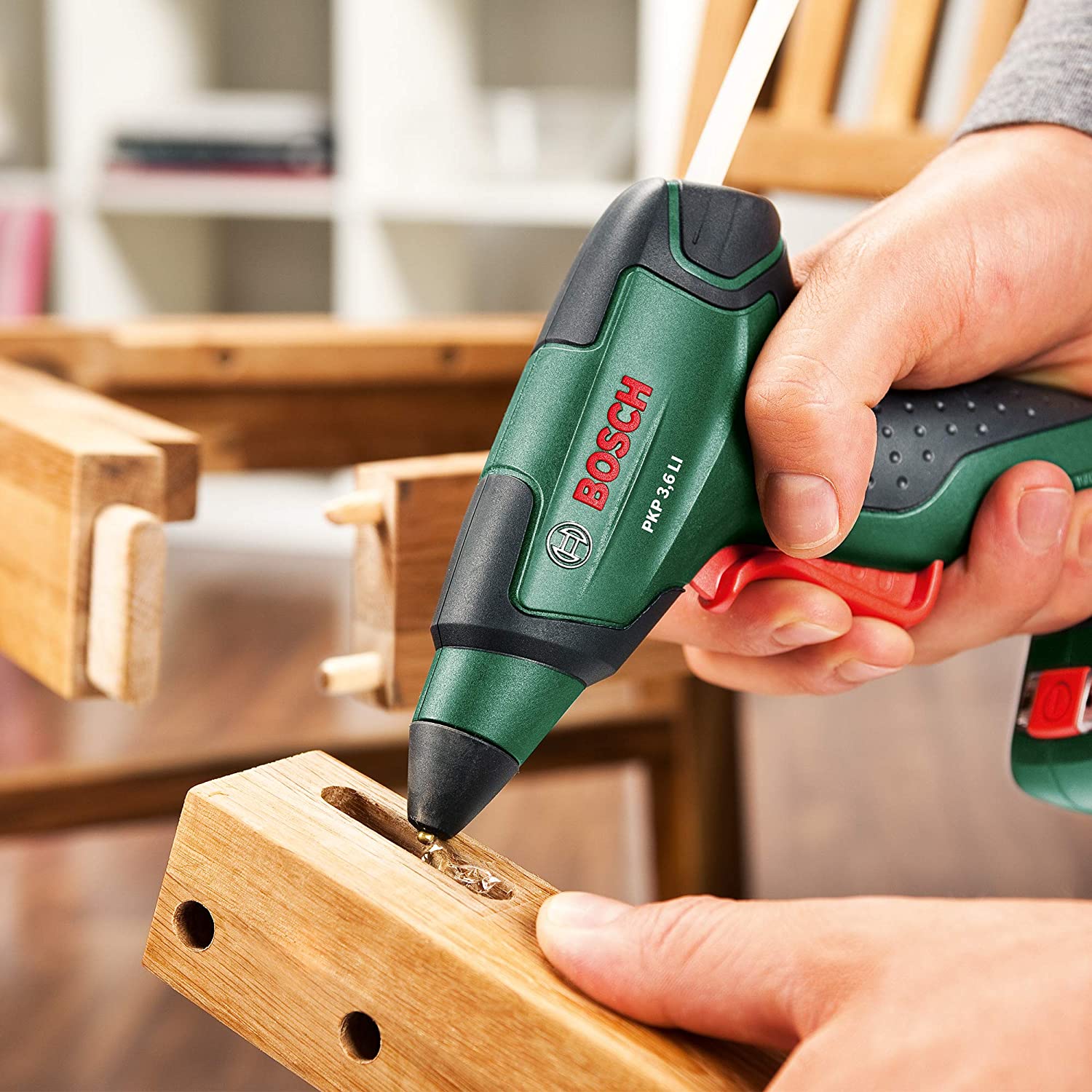Bosch 11mm Glue Sticks Transparent (diameter 11 x 200 mm, 500g, Robust Bonding, Accessories for Glue Guns) - Image 4