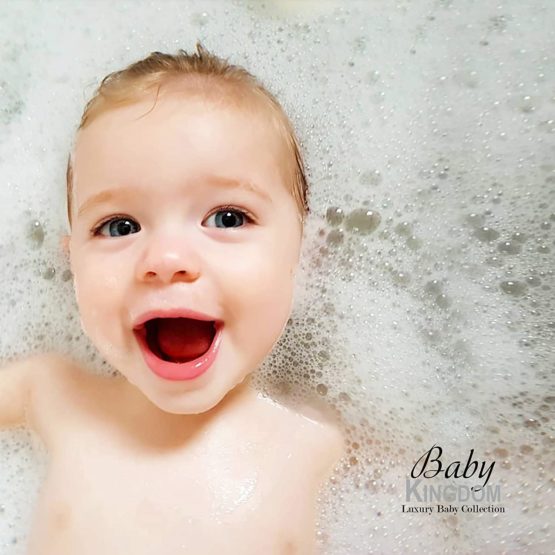 Baby Kingdom 2-IN-1 Hair and Body Wash - 97% Natural and Hypoallergenic, 250 mL (8.79 Fl Oz) - Image 4