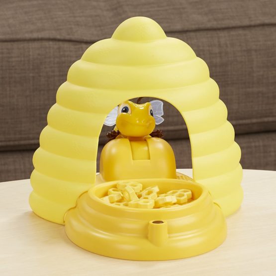 Hasbro B53551020 Ele Fun and Friends Beehive Surprise Game - Image 4