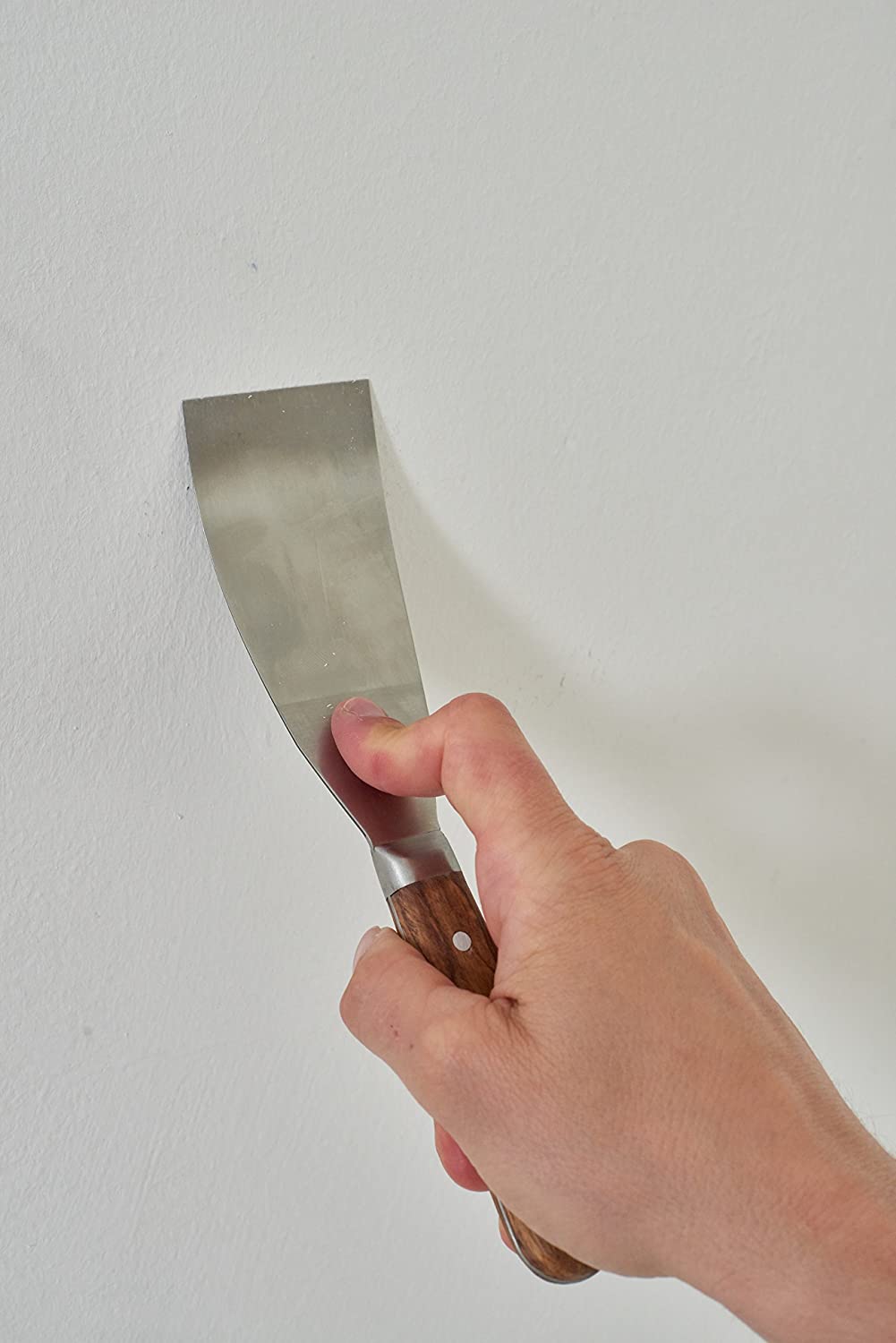 Coral 51801 Elite Scale Tang Filling Knife with a Flexible Stainless Steel Putty Blade 2 inch, Wood, Filling 2" - Image 4