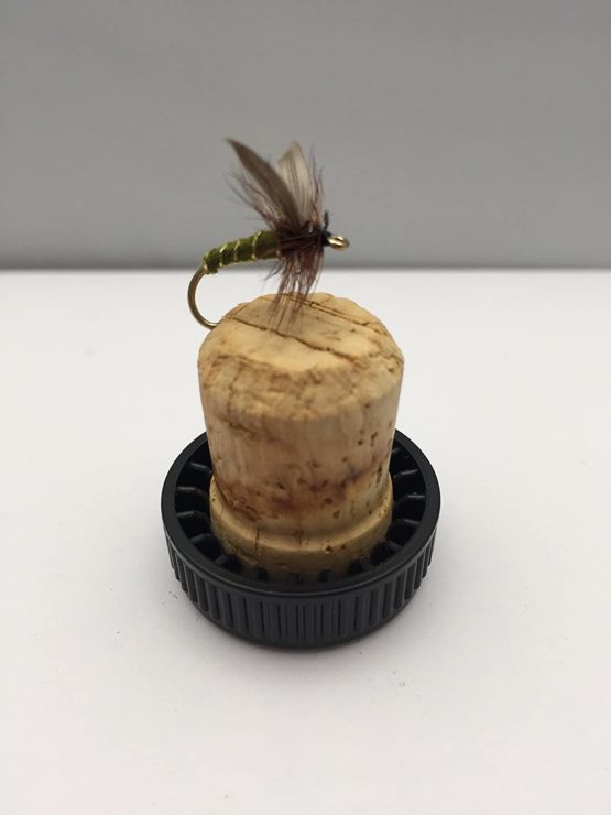 BestCity Fly Fishing DRY FLY GREENWELLS GLORY Set of 16 flies with Clip shut Fly Box - Image 2