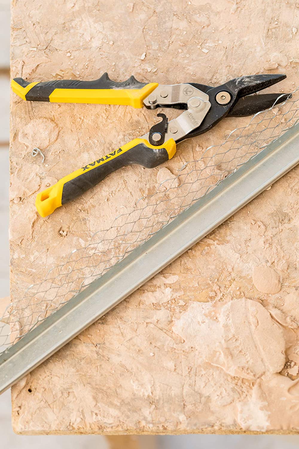 Stanley Yellow Ergo Aviation Snips Straight Cut 250mm (10in), Grey - Image 4