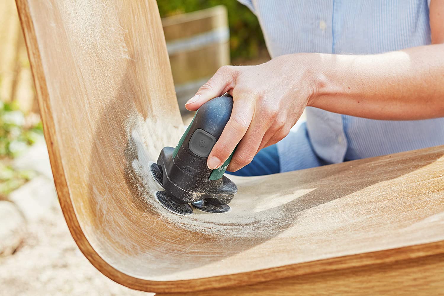 Bosch Pack of 12 Sanding Sheets (for Wood and Paint Diameter 40 mm, Grain K180, Accessory Orbital Sanders) - Image 4
