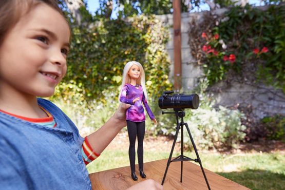 Barbie GDM47 Astrophysicist Doll, Multicolour - Image 2