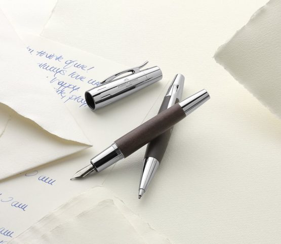 E MOTION FOUNTAIN PEN DARK BROWN F - Image 4