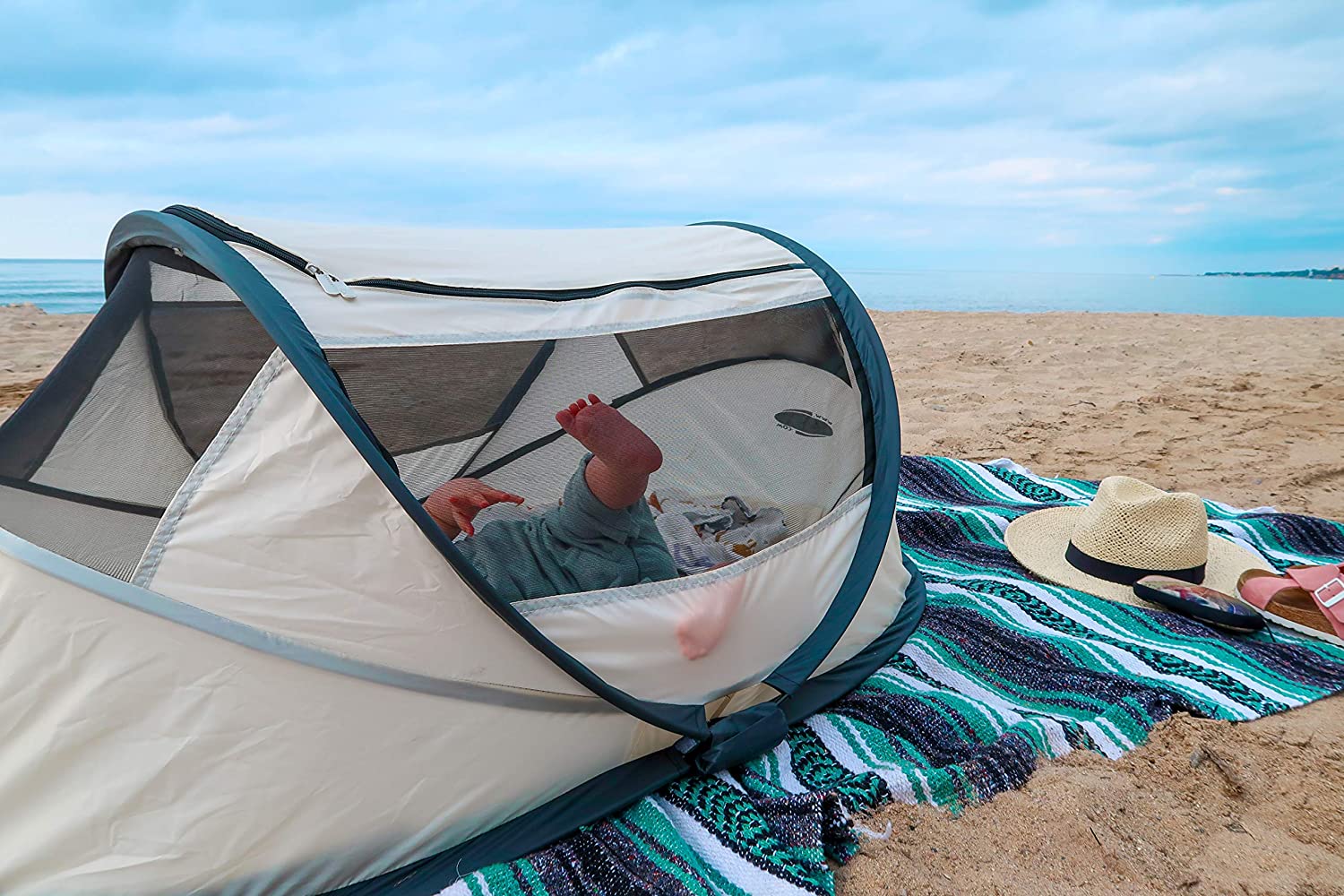 DERYAN Travel Cot BabyBox, Pop-up System, Set up in only 2 Seconds, Comfortable and Functional - Image 2