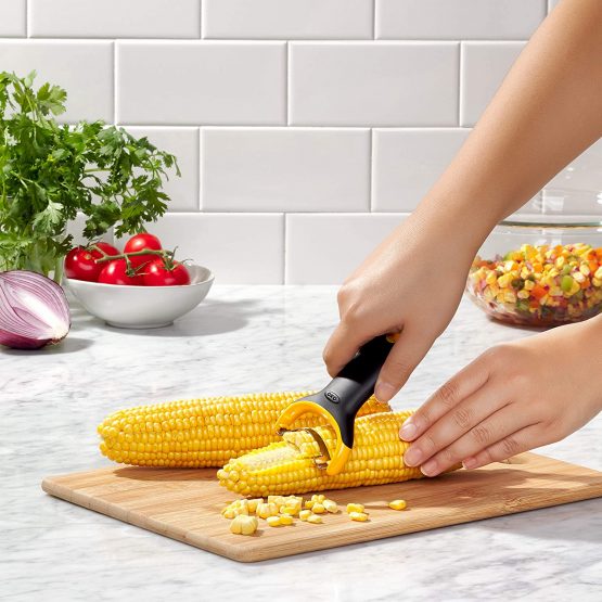 OXO Good Grips Corn Prep Peeler INOXO.11244400ML, Inoxidable, Yellow - Image 4