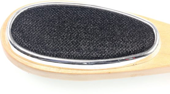 3 in 1 clothes brush, lint brush, and pet hair removal brush, with wooden shoe horn handle - Image 3