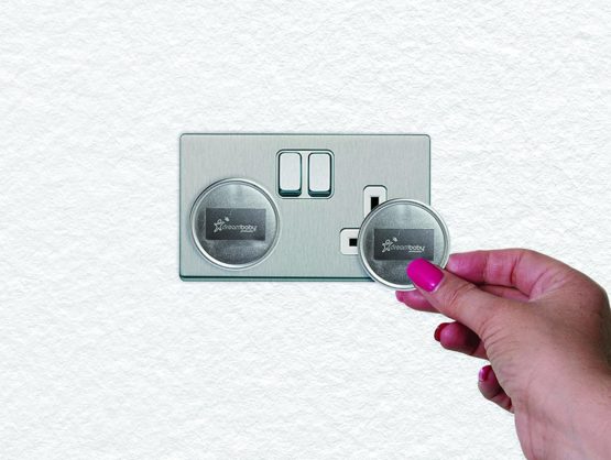 Dreambaby Socket Covers (Pack of 6, White) - Image 4