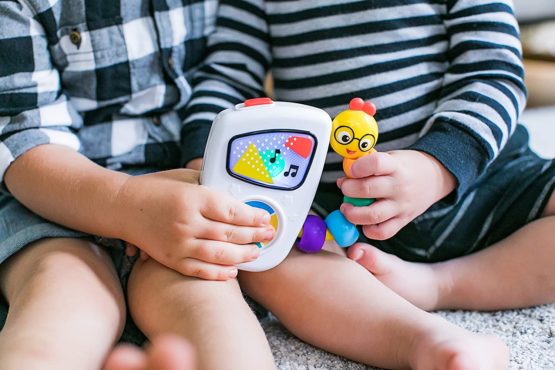 Baby Einstein, Take Along Tunes Musical Toy, Ages 3 months + - Image 2