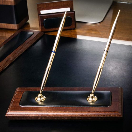 Dacasso Walnut & Leather Pen Stand, Wood, Walnut and Black Leather, 23.5 x 10.79 x 22.86 cm - Image 2