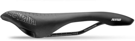 Selle Italia Novus Superflow Endurance Bike Saddle, Black - Image 2
