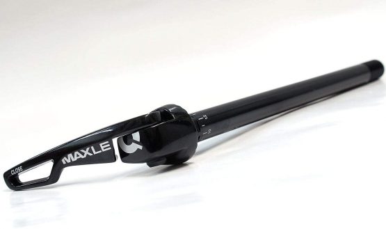 Rockshox Maxle Ultimate Rear MTB Axle System - Black, 174 mm - Image 2