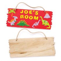 Baker Ross EF654 Wooden Hanging Plaques Craft Project — Ideal for Kids' Arts and Crafts, Gifts, Keepsakes and More (Pack of 3)