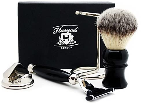 Synthetic Look Alike Badger Hair Brush, Mach 3 Head Razor - Image 3
