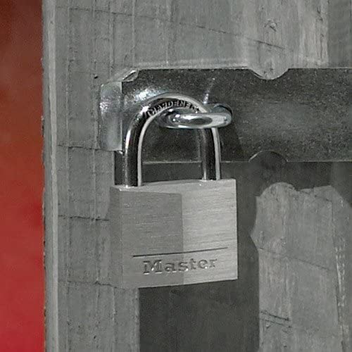 Master Lock 9150EURD Key Padlock in Aluminium, Grey, 5 x 6,8 x 1,4 cm, Grey,silver - Image 2