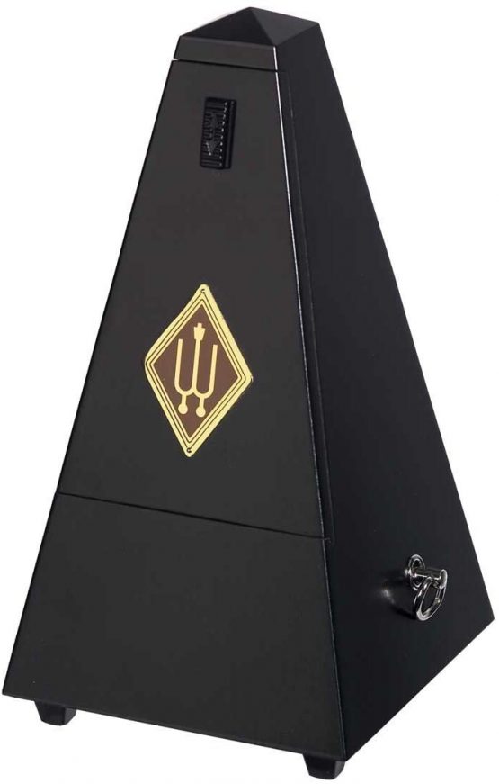 WITTNER Metronome 806M Pyramid shape wooden casing - Black matt