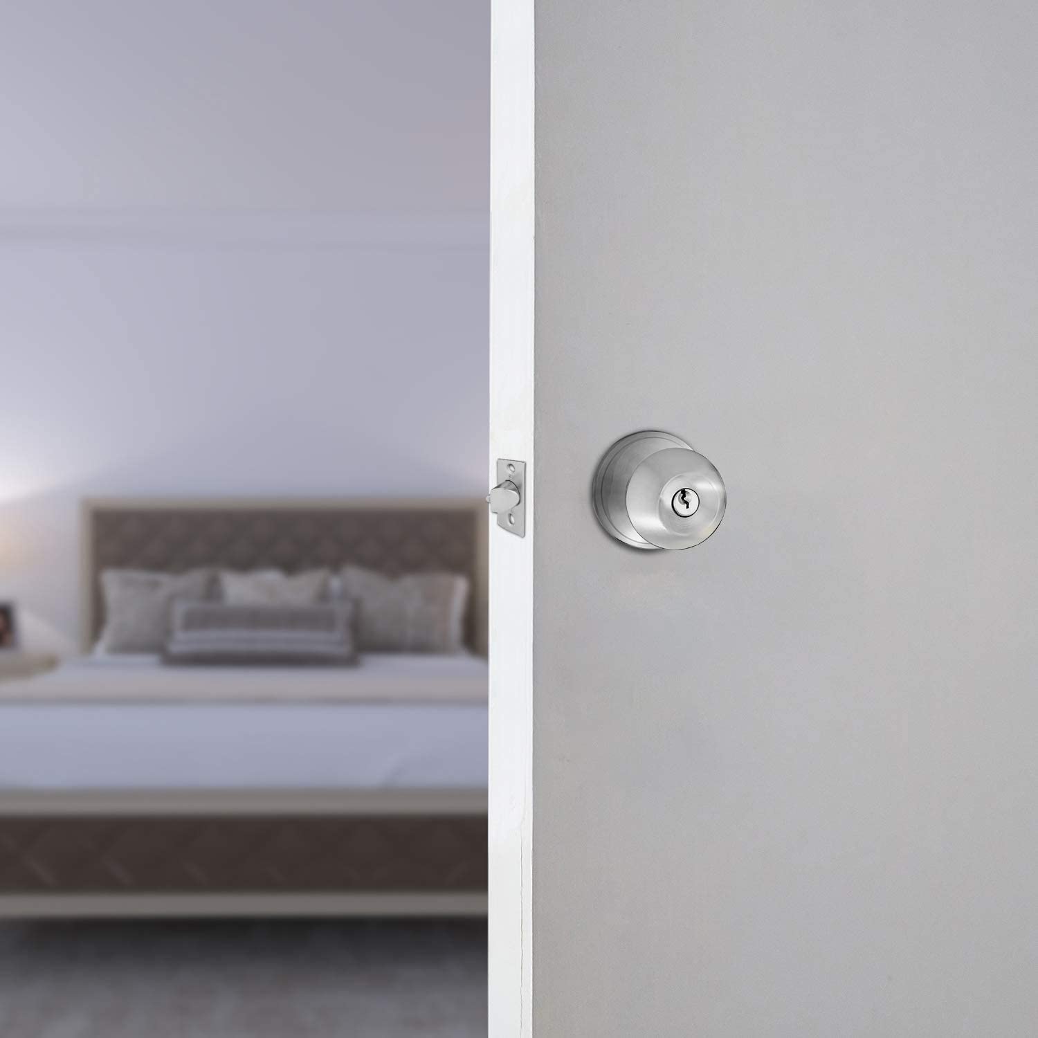 XFORT® Entrance Lock Set, Modern Design Door Lock with Key, Premium