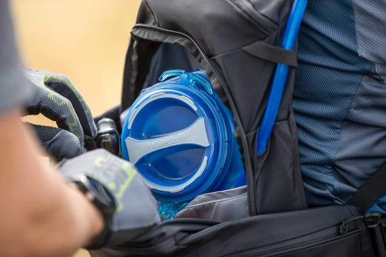 CamelBak - Crux Lumbar 3l Trinkblase (blau) - Image 4