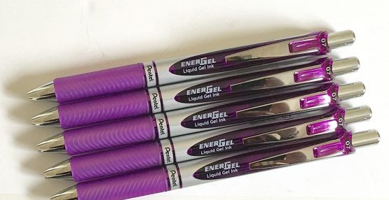 5x PENTEL BL77 ENERGEL RETRACTABLE ROLLER BALL PENS. BLACK INK. 0.7mm METAL TIP. RUBBER GRIP. BL77-A x5 - Image 4