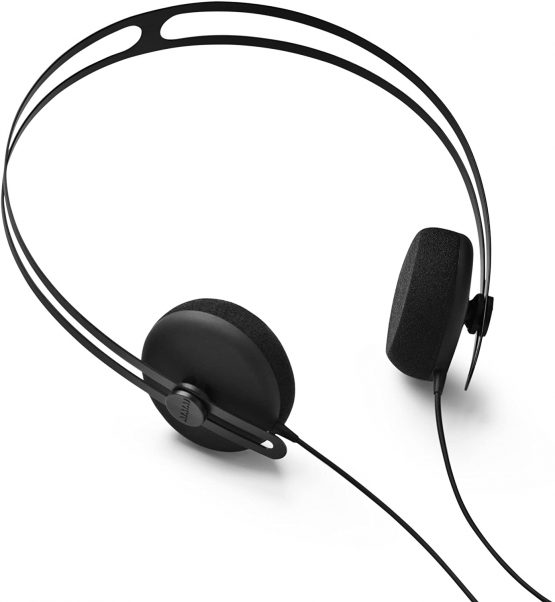 AIAIAI Tracks Headphones – black – one button microphone – lightweight and durable – full spectrum sound – comfortable and secure fit