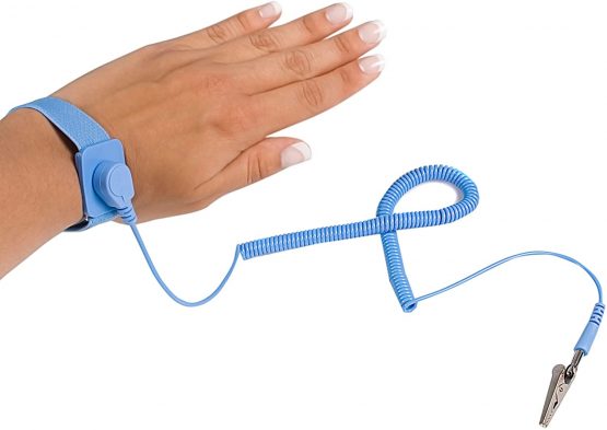 StarTech ESD Anti Static Wrist Strap Band with Grounding Wire - AntiStatic Wrist Strap - Anti-static wrist band (SWS100) - Image 2