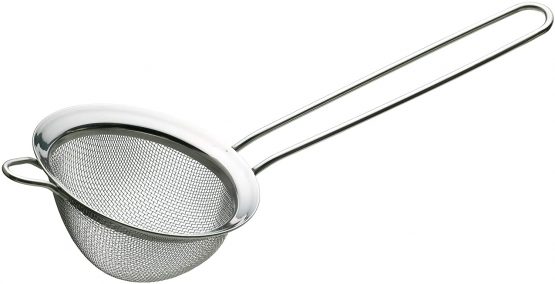 KitchenCraft KCSS75 Le'Xpress Loose Leaf Tea Strainer, Stainless Steel Small Sieve, 8cm, Silver
