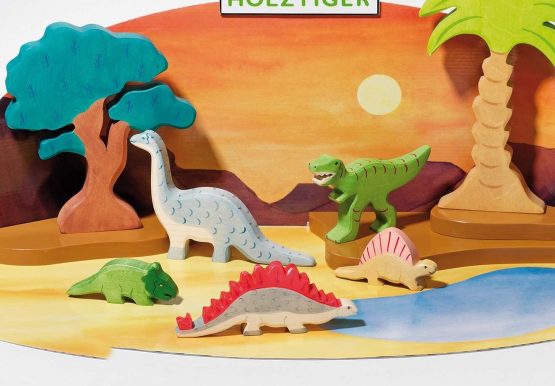 Holztiger Protoceratops Wooden Figure - Image 2