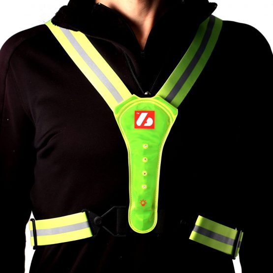 BARNETT LW-1 runing training trail Fluorescent vest with LED lights and reflective stripes - Image 3