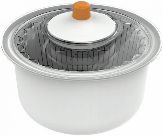Fiskars Salad Spinner with Integrated Salad Bowl, Diameter: 25 cm, Height: 16.9 cm, Plastic, Functional Form, White/Orange, 1014433 - Image 4