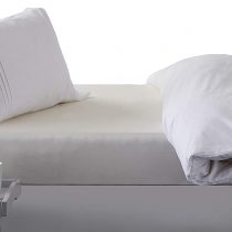 Hippychick Tencel Waterproof Breathable Hypoallergenic Fitted Sheet - Super Kingsize 180x200