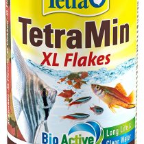 TetraMin XL Flakes (main feed for all ornamental fish with larger mouth in flake form, plus prebiotics for improved body functions and feed utilization), 500 ml can