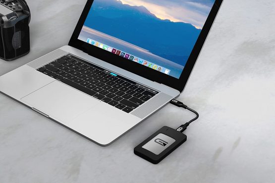 Glyph Atom RAID USB 3.1 Type-C External Solid State Drive (1TB, Silver) - Image 4