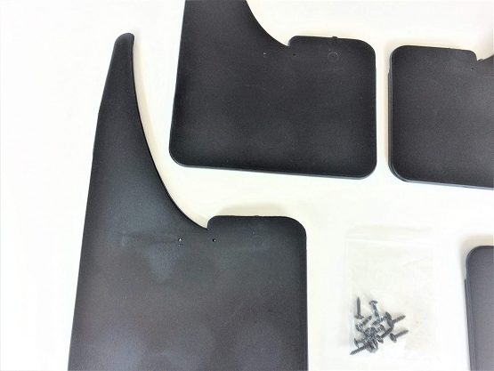 Sportflaps Mudflaps MUDFLAPS - set of 4 universal Mudflaps + fittings- FIESTA - FOCUS - MONDEO - TRANSIT - C MAX - MUSTANG - Image 2