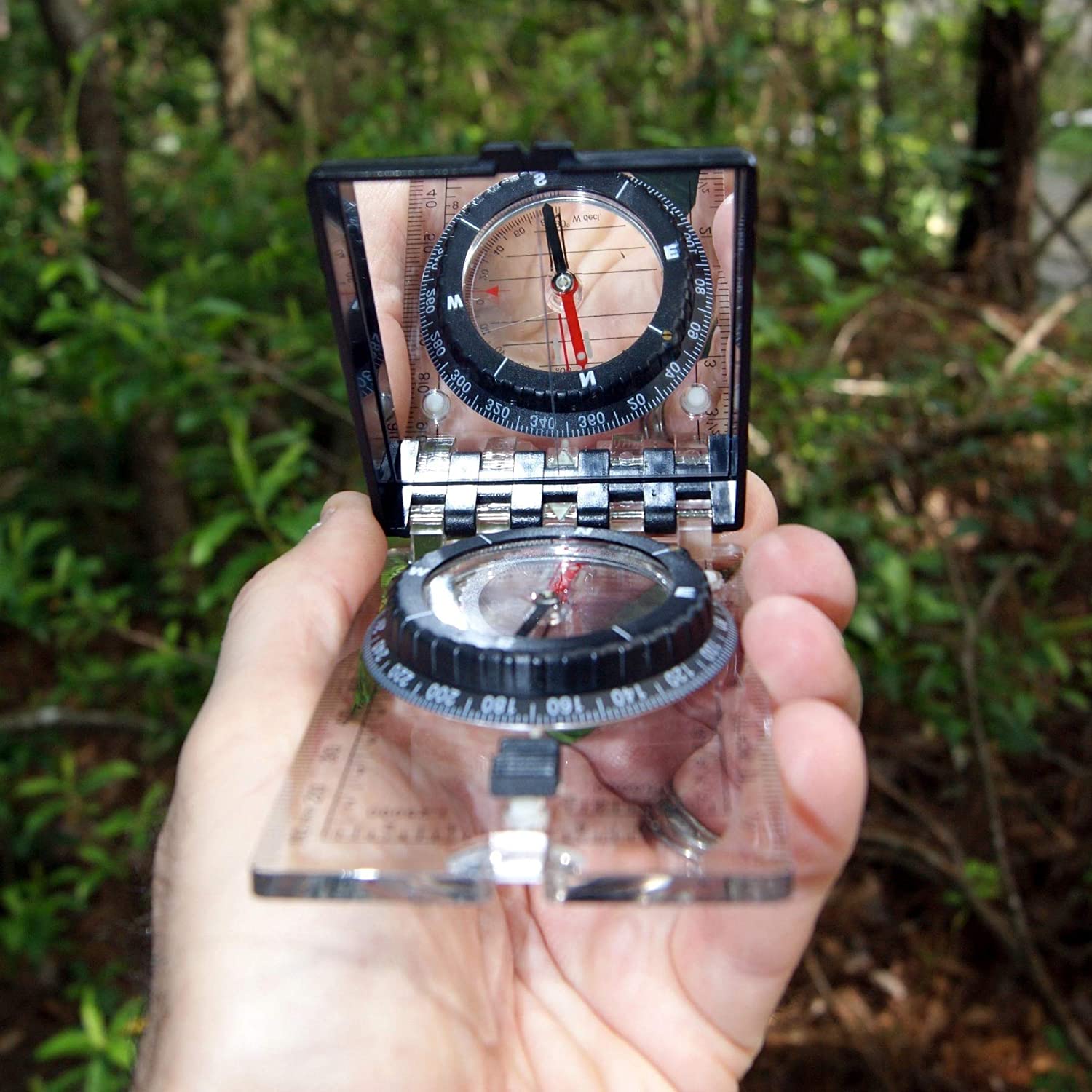 UST Compass Folding Map - Black, 15.5 x 11 x 2 cm - Image 4