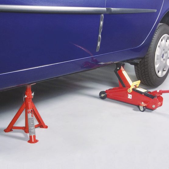 Unitec 10899 Axle Stand Collapsible 2 Tonnes - Image 2