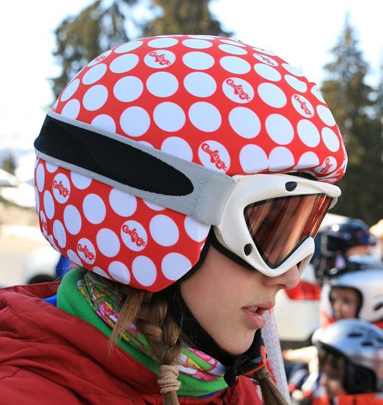 Coolcasc Red Dots Print helmet cover - Image 2