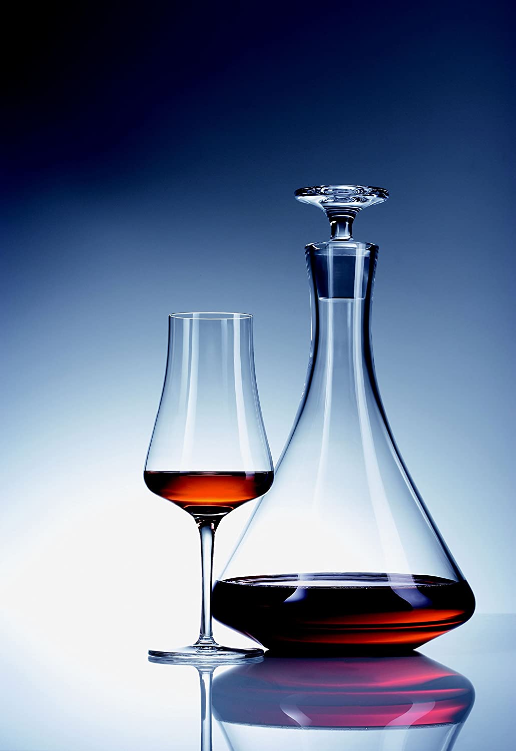 Schott Zwiesel 7544270 Feet Clear Crystal Slim Box of 6 Wine Glasses, Transparent, 9,7x9,7x24,3 cm - Image 2