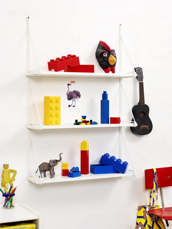 LEGO Classic Box with 8 Knobs, in Bright Red - Image 3