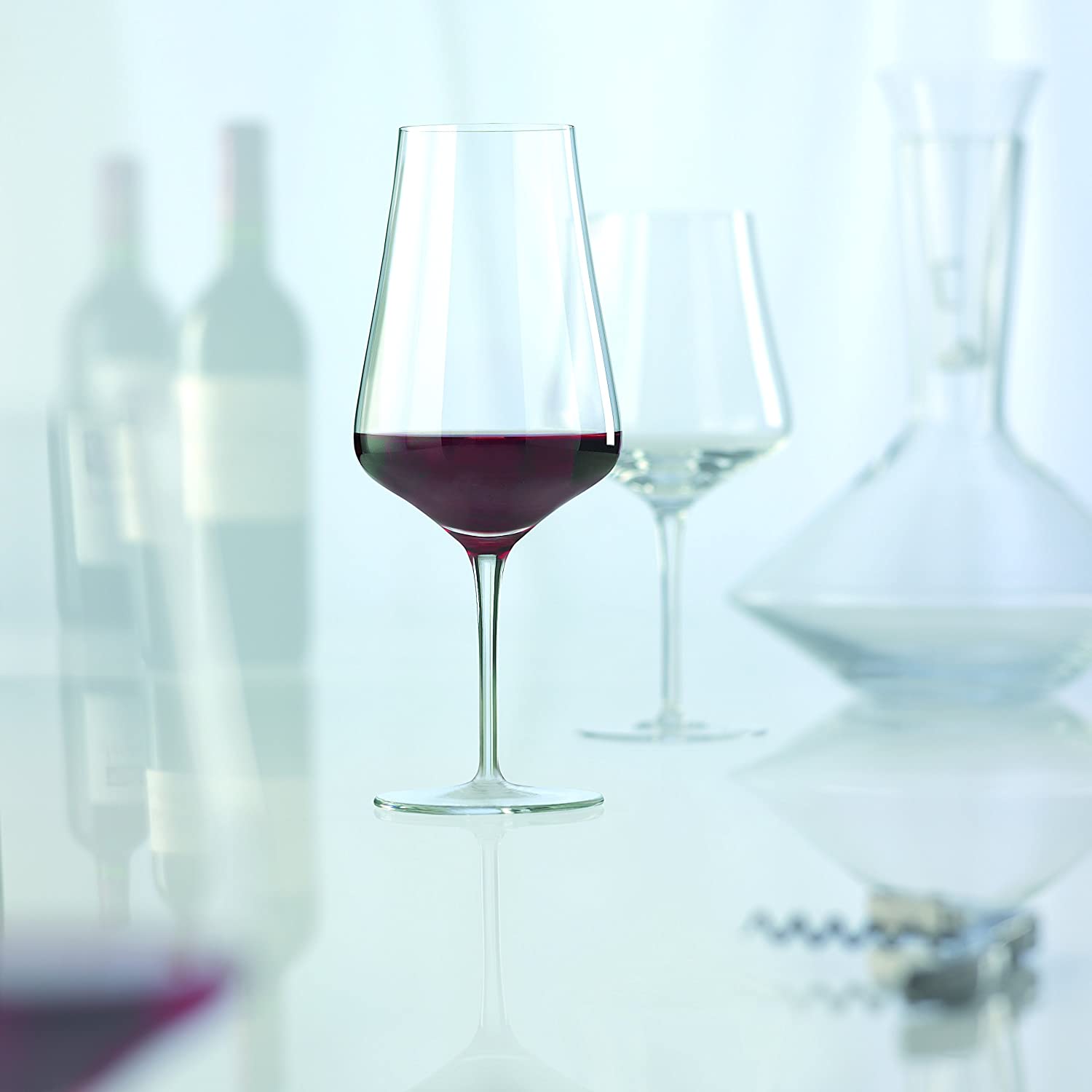 Schott Zwiesel 7544270 Feet Clear Crystal Slim Box of 6 Wine Glasses, Transparent, 9,7x9,7x24,3 cm - Image 3