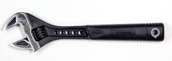 ADJUSTABLE WRENCH