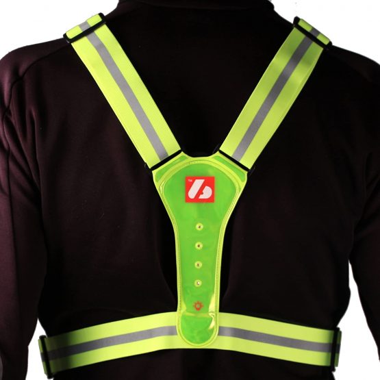 BARNETT LW-1 runing training trail Fluorescent vest with LED lights and reflective stripes - Image 4