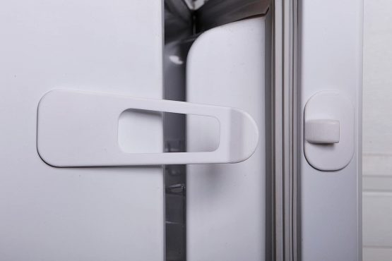 Dreambaby Premium Appliance Latch - Image 3